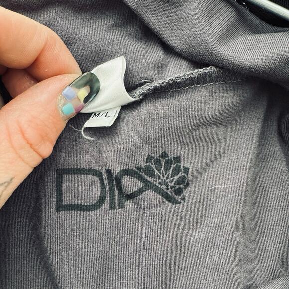 Dia Black Cinched Sides Short Skirt Women’s Size M/L - Picture 6 of 7